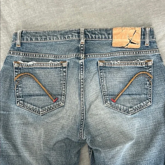 Guess Women’s bootcut 90s Jeans - 27 - Picture 5 of 9